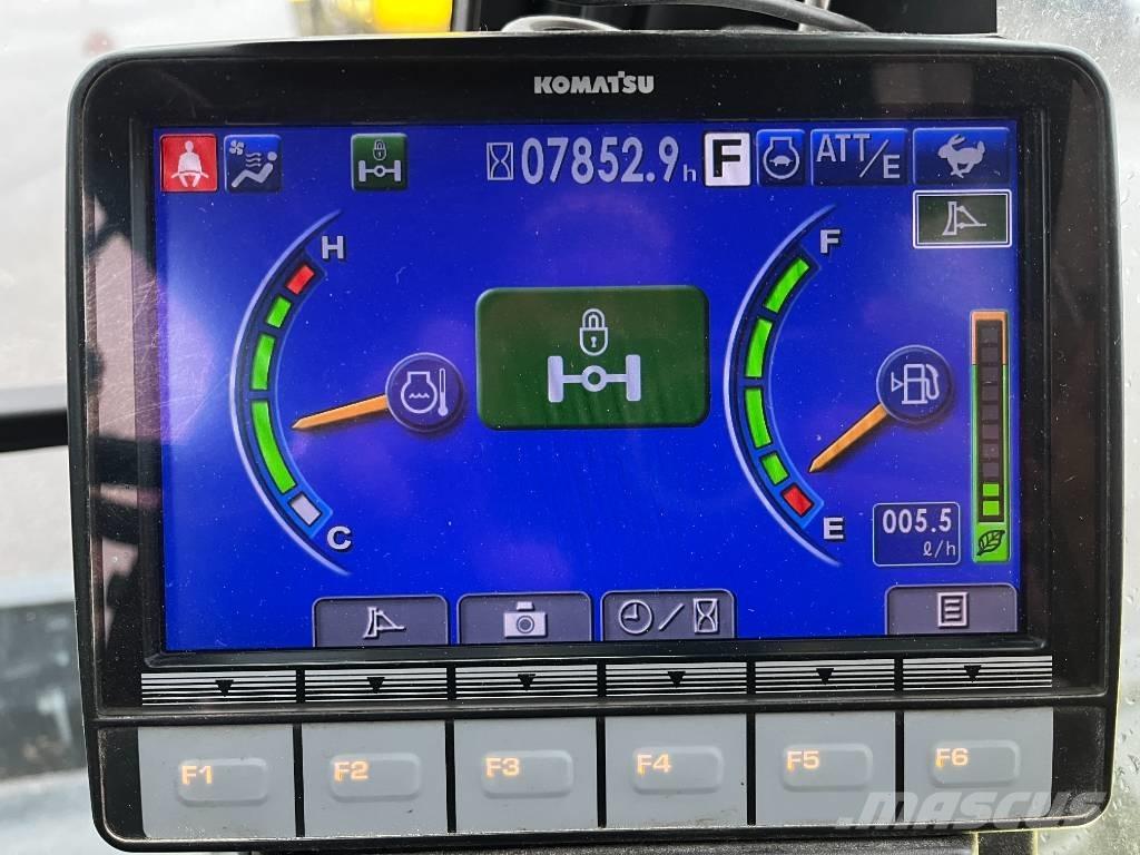 Komatsu PW148-10 Bageri točkaši