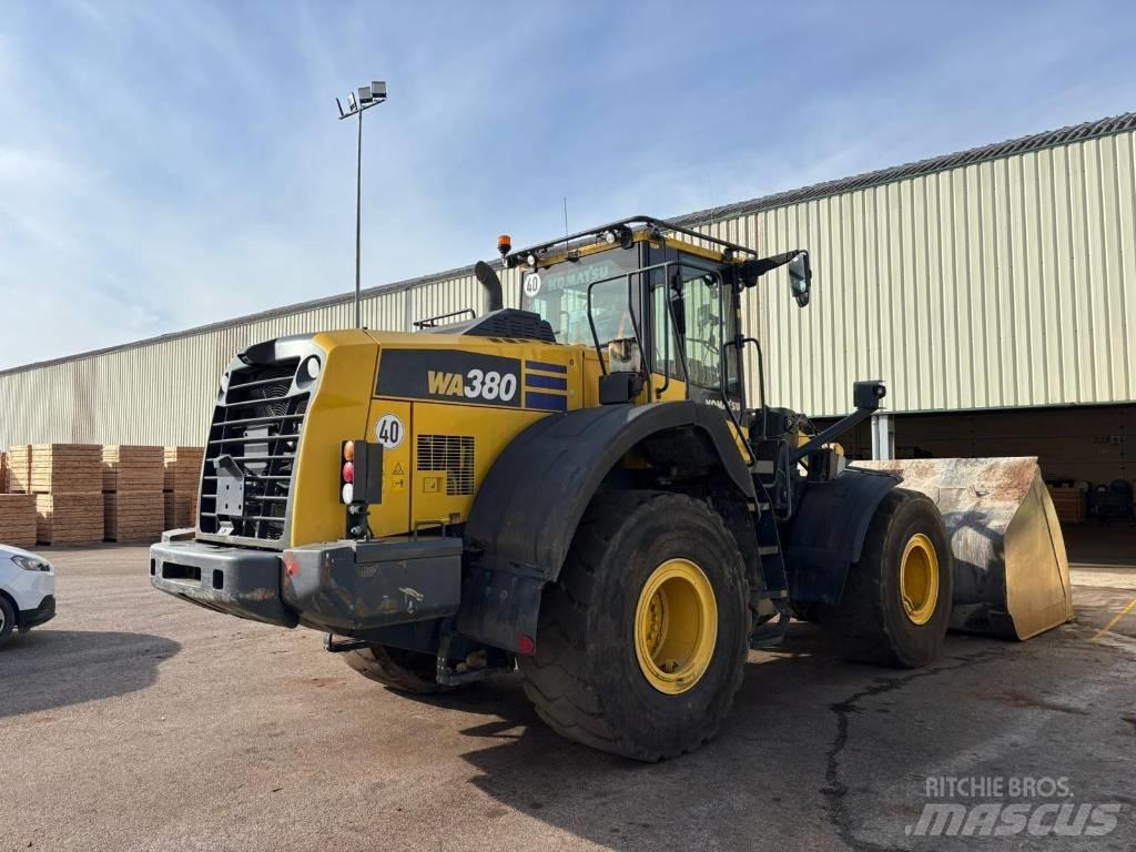 Komatsu WA 380-8 Utovarivači na točkove