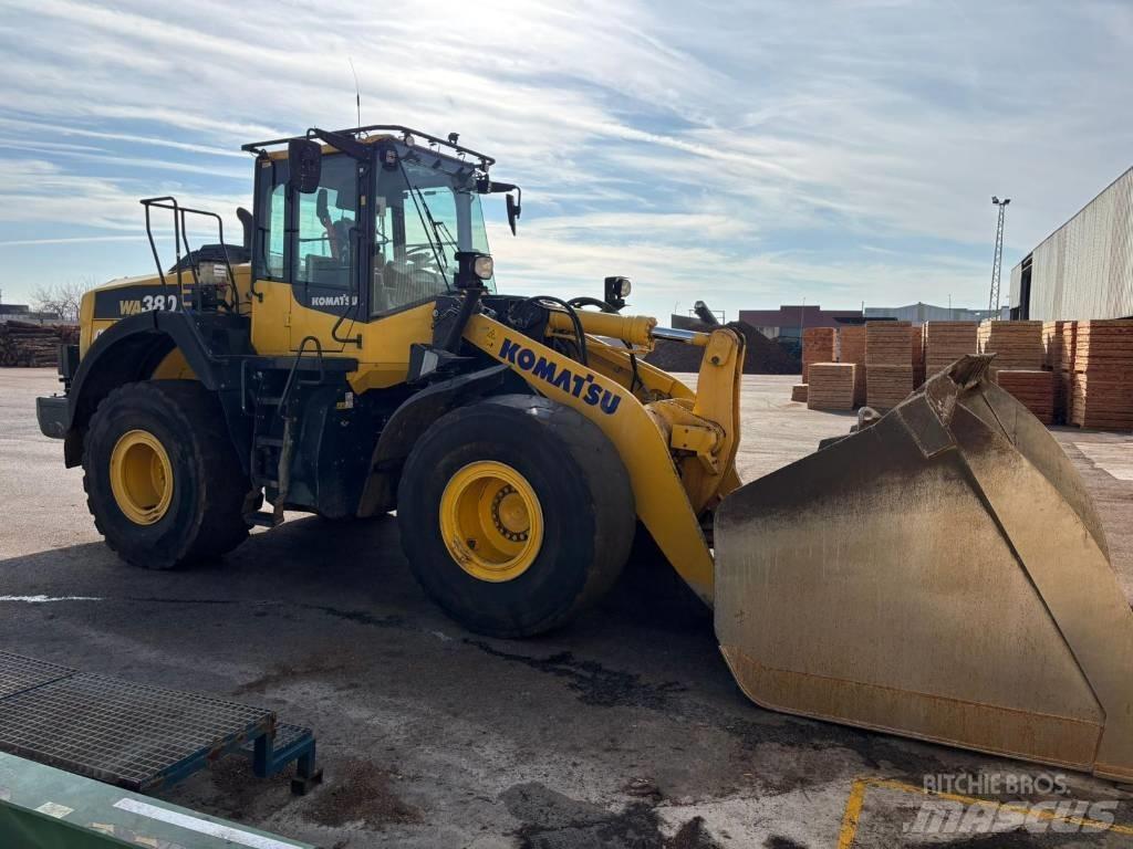 Komatsu WA 380-8 Utovarivači na točkove