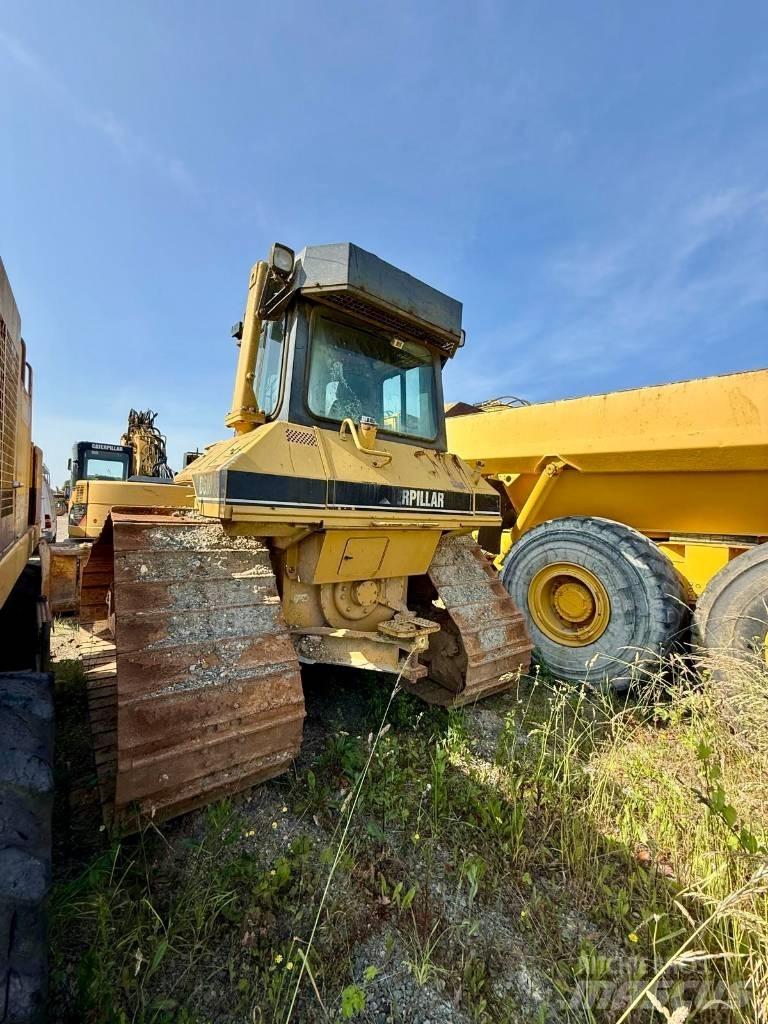 CAT D 6 M LGP Buldožeri guseničari