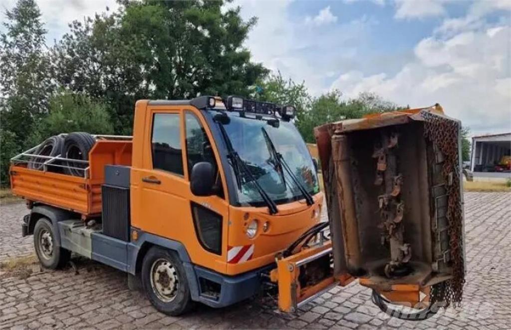 Multicar M 30 Vozila za prevoz opreme za rad