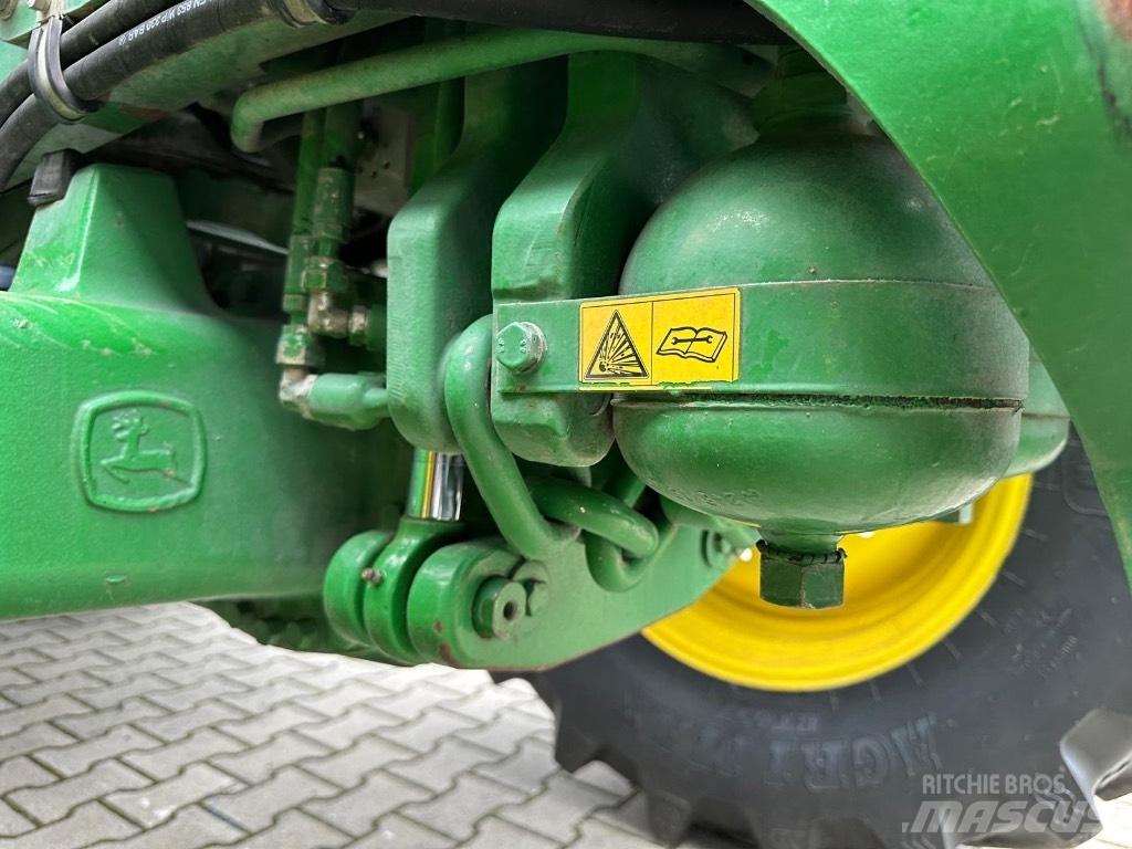 John Deere 6920 S Traktori
