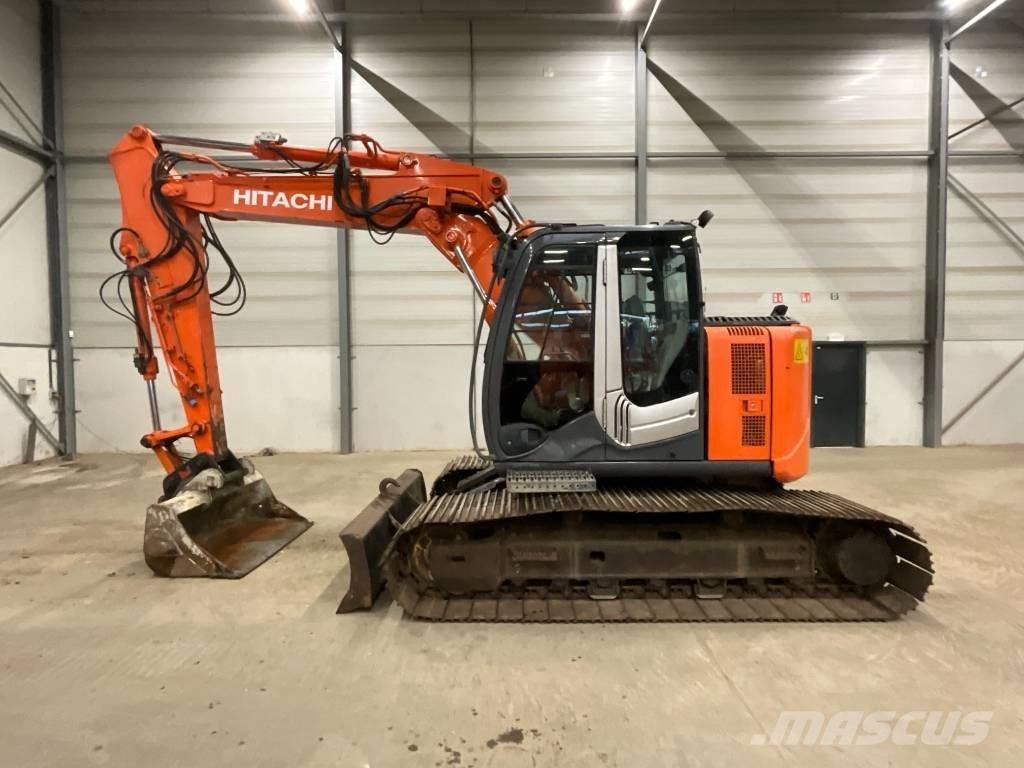 Hitachi ZX 135 US-3 Bageri guseničari