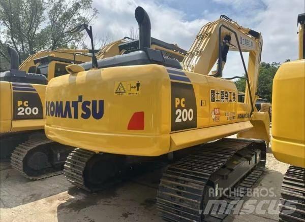 Komatsu PC 200 Midi bageri 7t – 12t