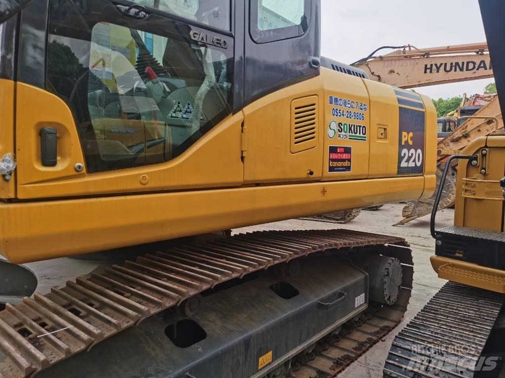 Komatsu PC 220-7 Bageri guseničari