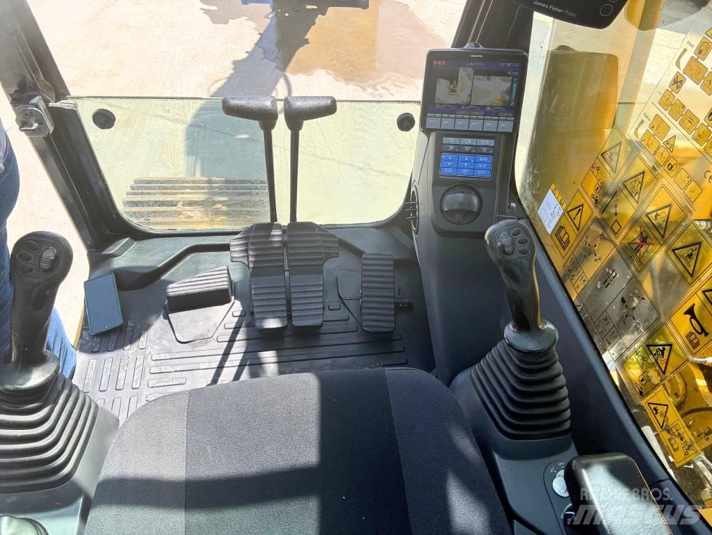 Komatsu PC290LC-11E0 Bageri guseničari