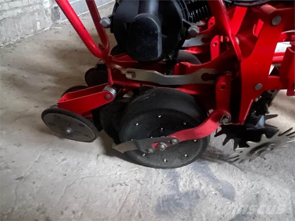 Väderstad TPV 12 Precizne sejačice