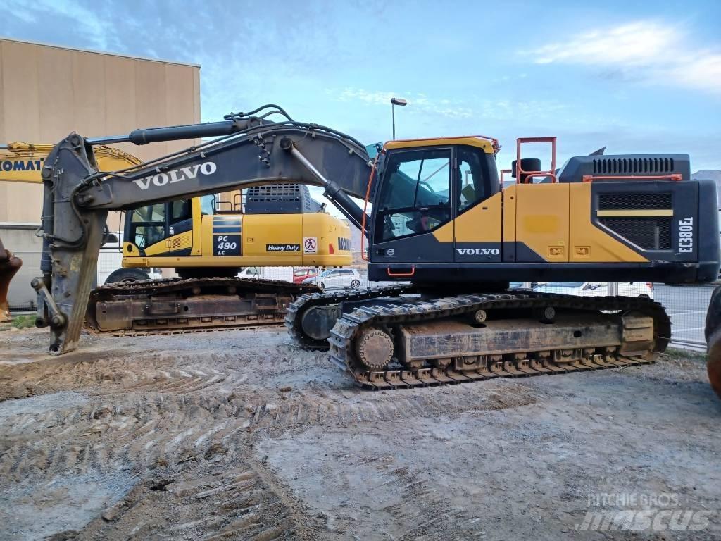 Volvo EC 380 EL Bageri guseničari
