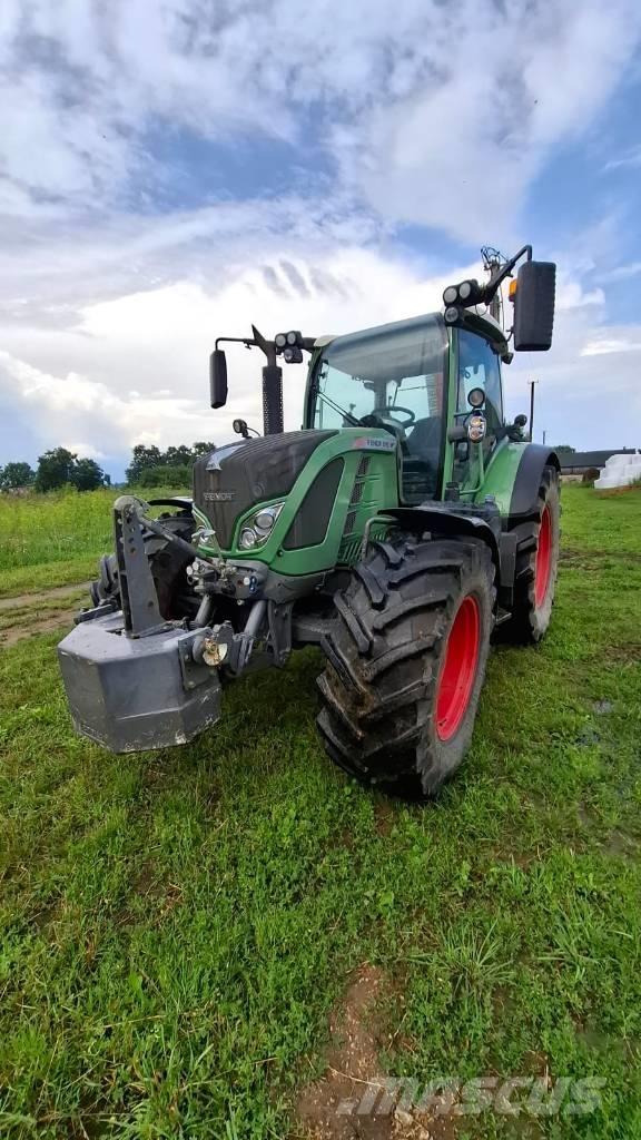 Fendt 516 Vario Traktori