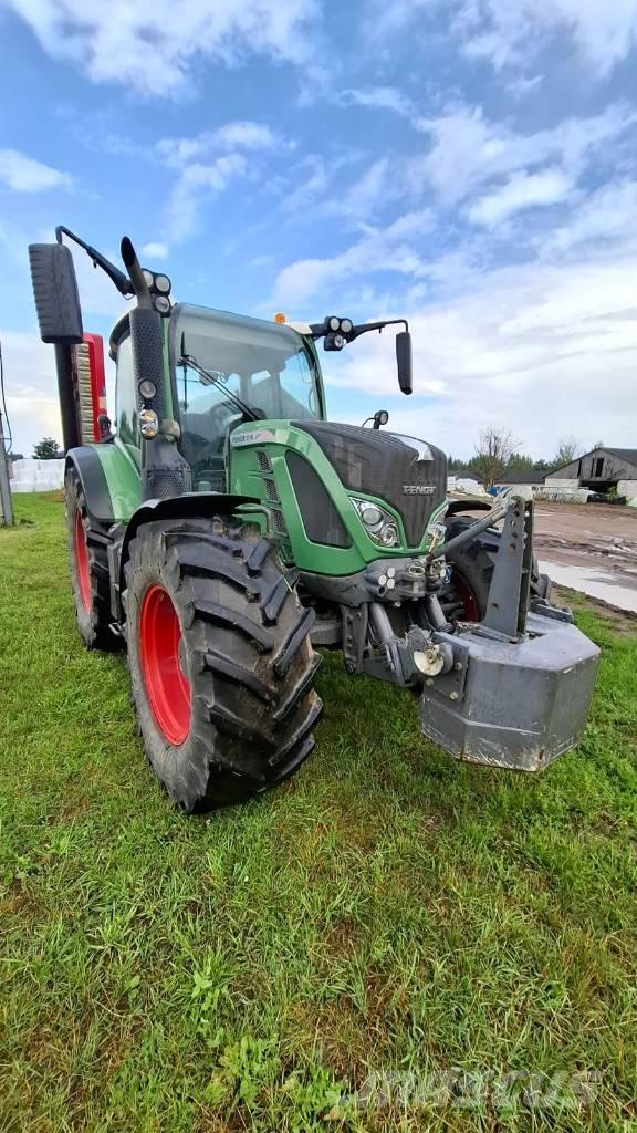 Fendt 516 Vario Traktori