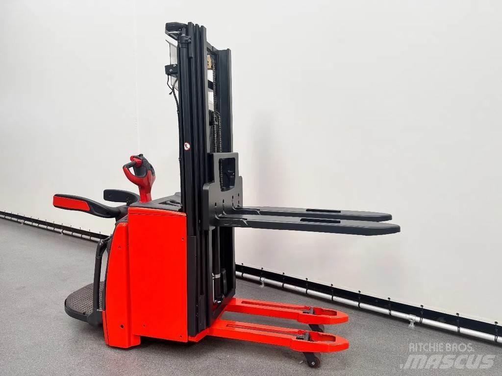 Linde L 14 AP Ručni električni viljuškar