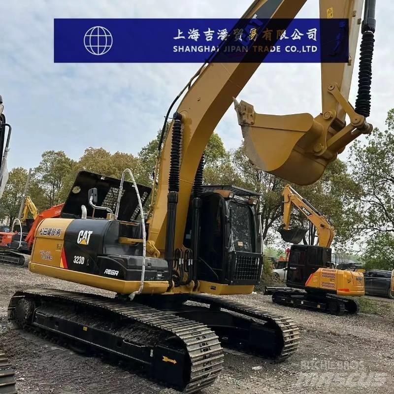 CAT 323 D Bageri guseničari