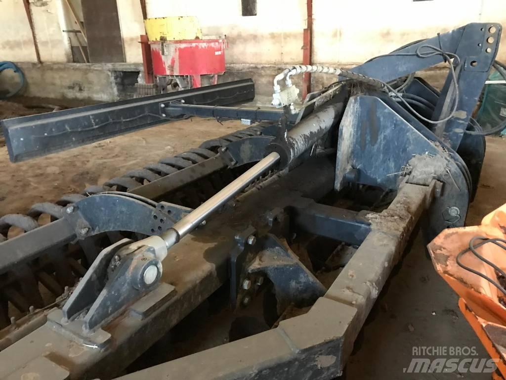 Inter-Tech 4 M fast Tanjirače