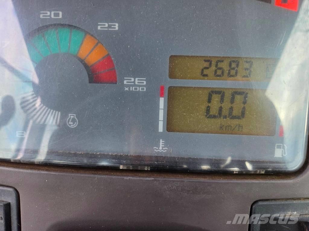 Renault Ares 710 RZ Traktori