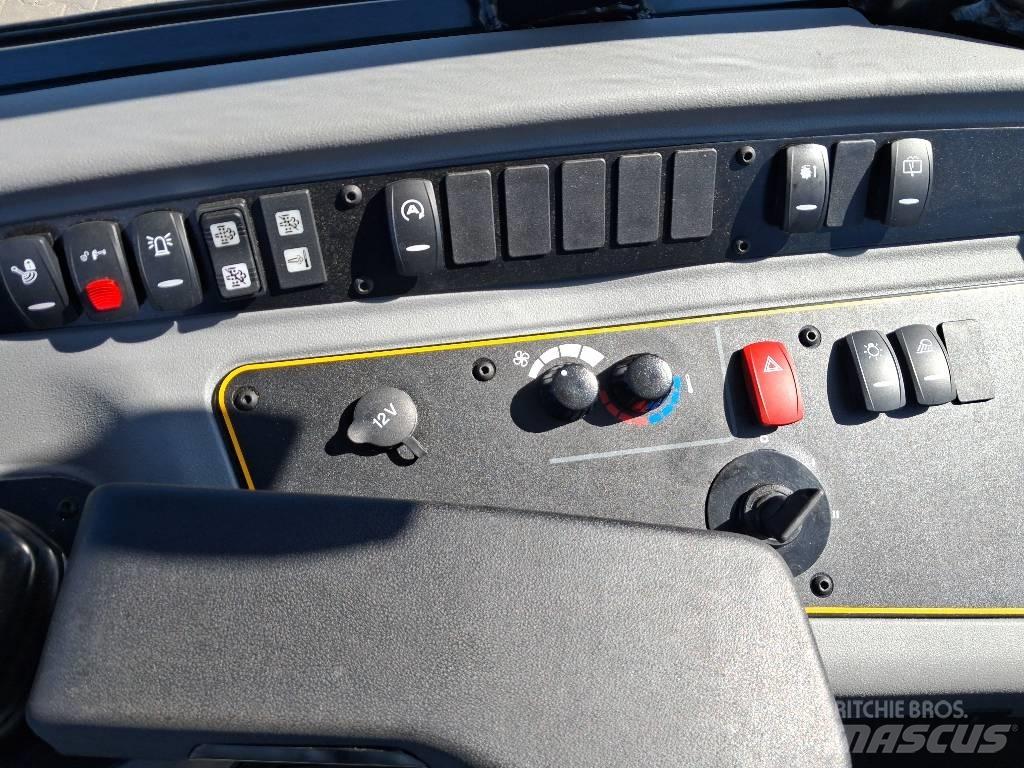 JCB 409 Utovarivači na točkove