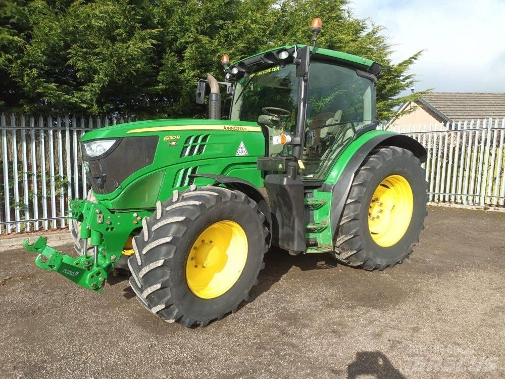 John Deere 6130 R Traktori