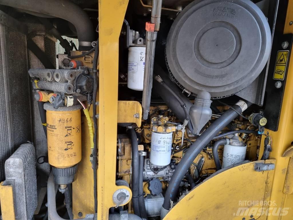 CAT 930 H Utovarivači na točkove