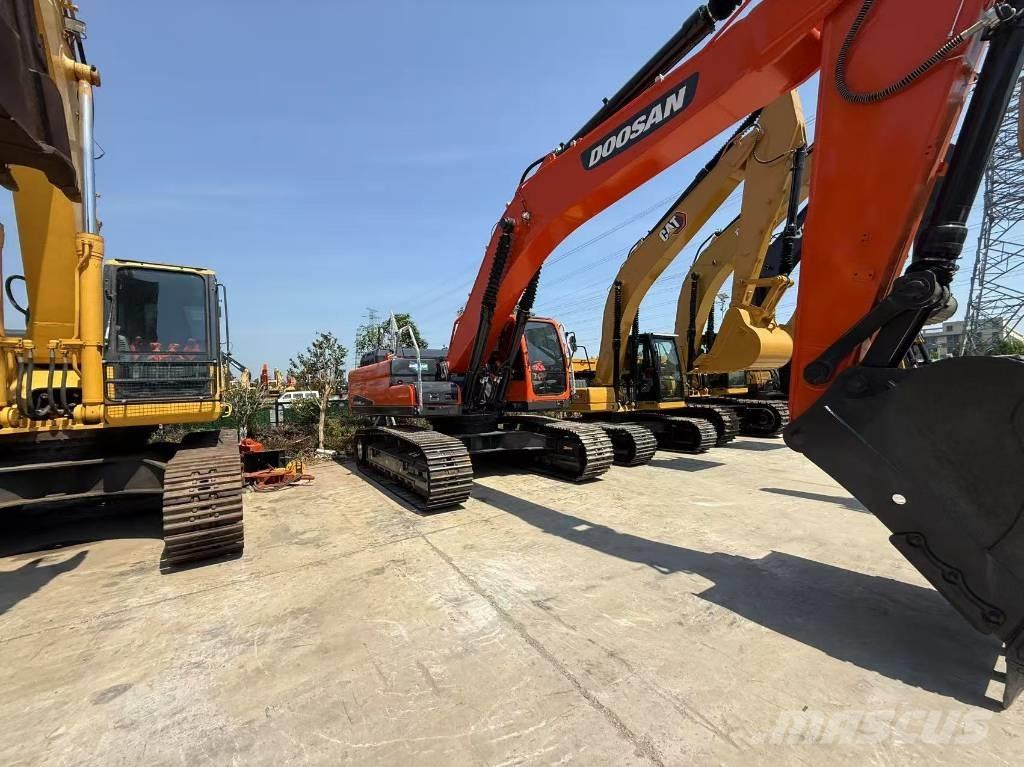 Doosan DX 340 Bageri guseničari