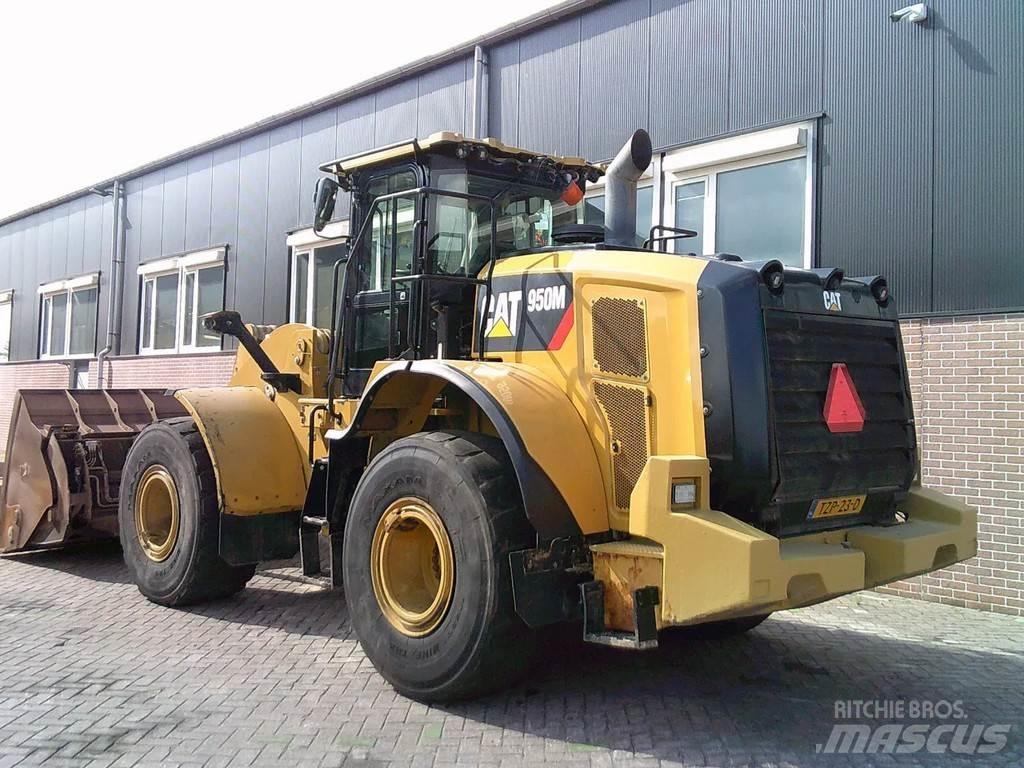 CAT 950M Utovarivači na točkove