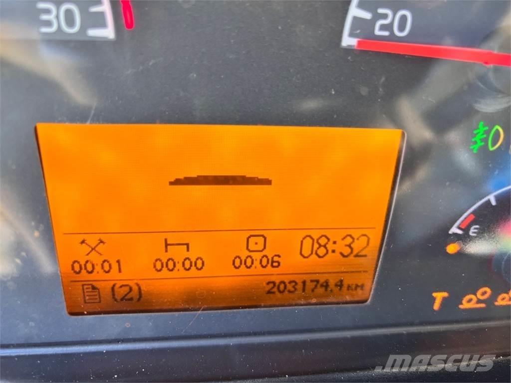 Volvo FM 440 8X4 Kiperi kamioni