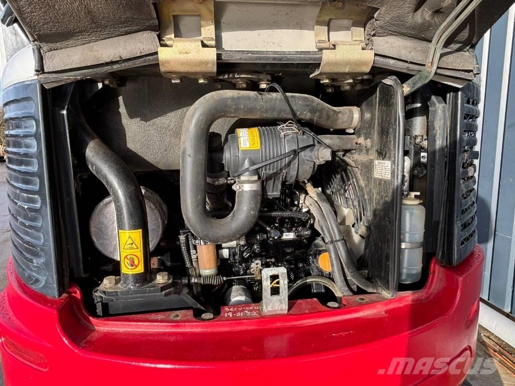 Takeuchi TB 23 R Mini bageri < 7t