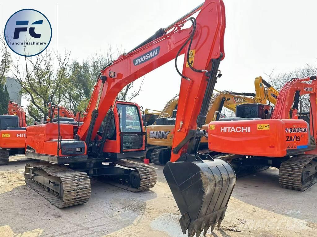 Doosan DX 140 LC Bageri guseničari