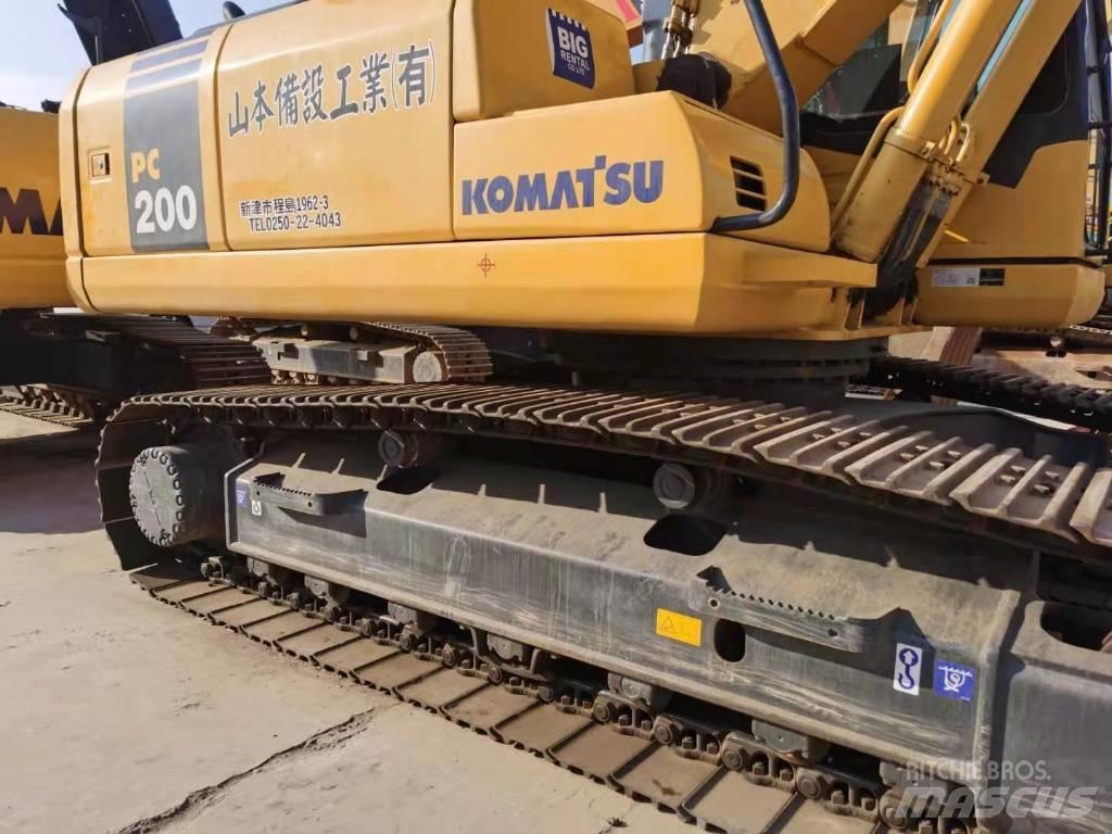 Komatsu PC 200-7 Bageri guseničari