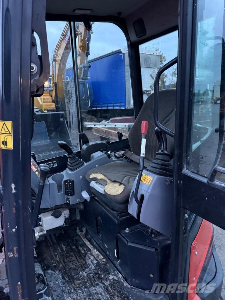 Kubota U 27-4 Mini bageri < 7t