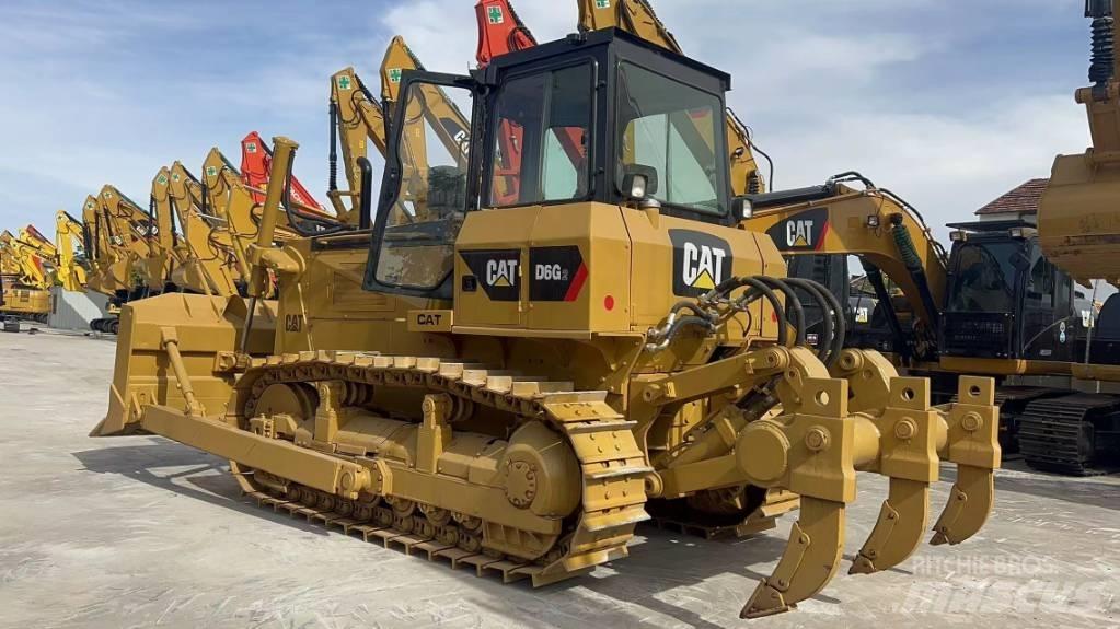 CAT D 6 G LGP II Buldožeri guseničari