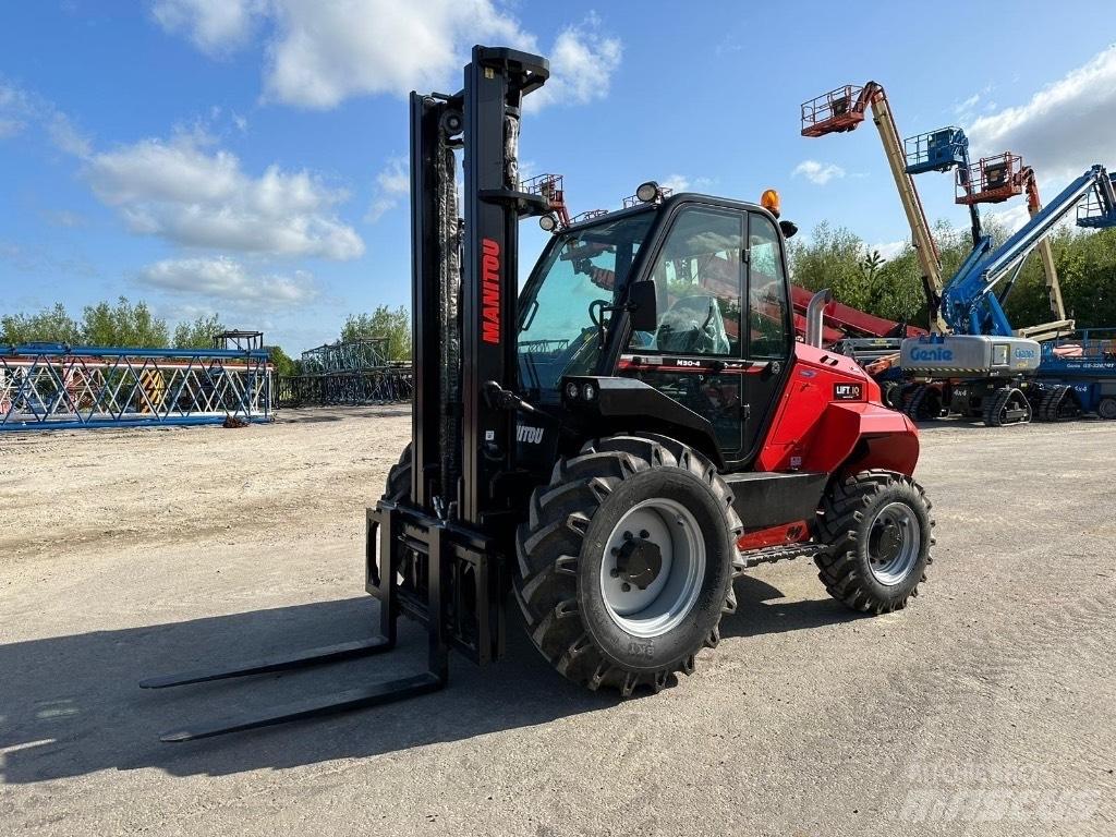 Manitou M 30.4 Vanterenski viljuškar