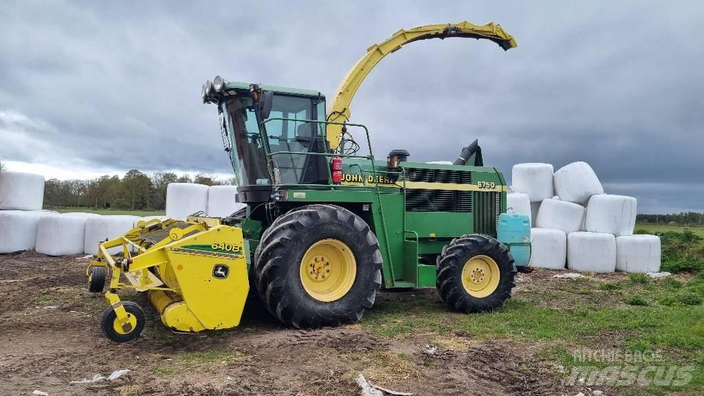 John Deere 6750 Kombajni za stočnu hranu