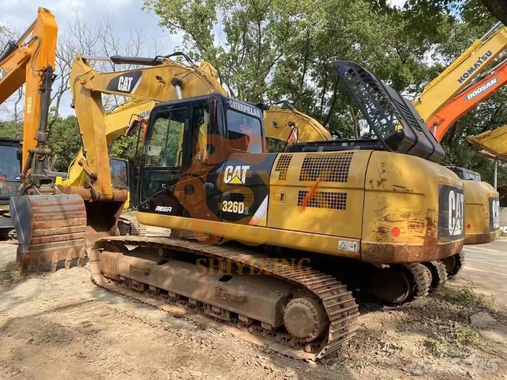 CAT 326 D2 Bageri guseničari