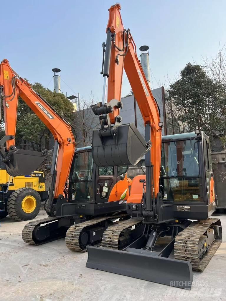 Develon DX 60 E-10 N Mini bageri < 7t