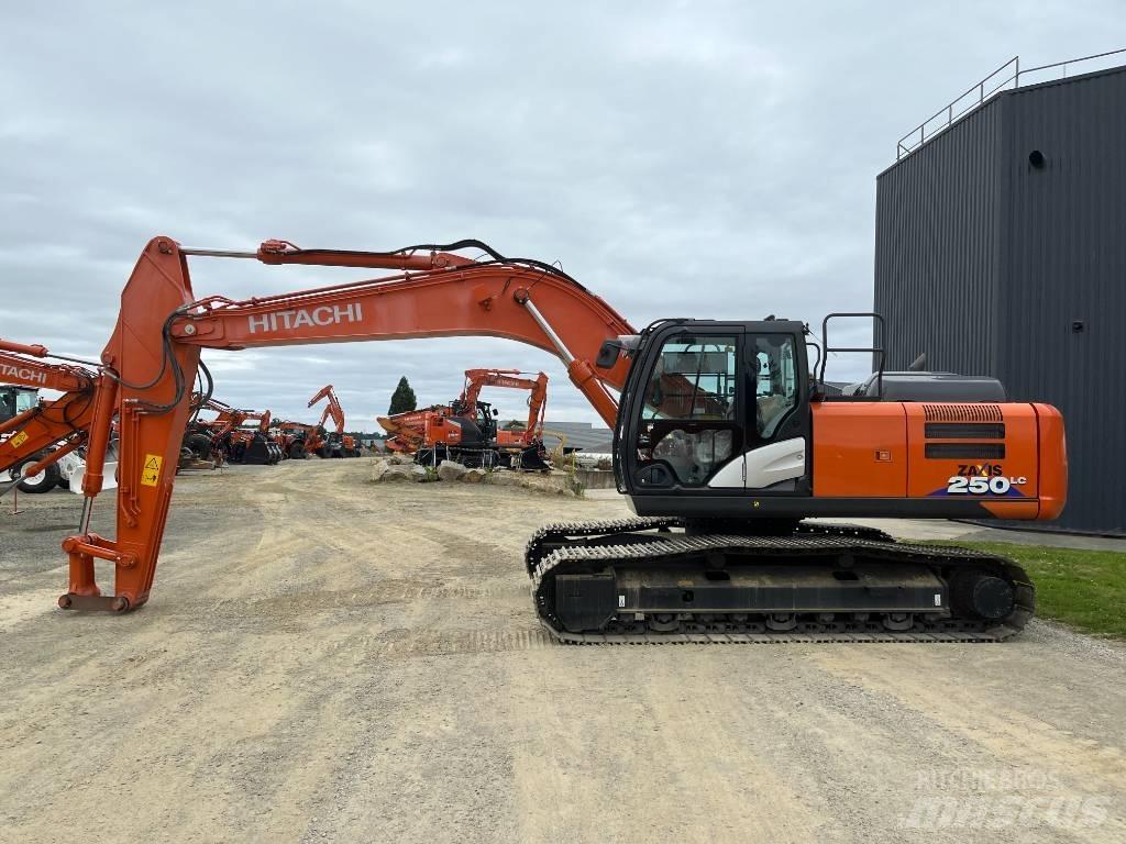 Hitachi ZX250LC-6 Bageri guseničari