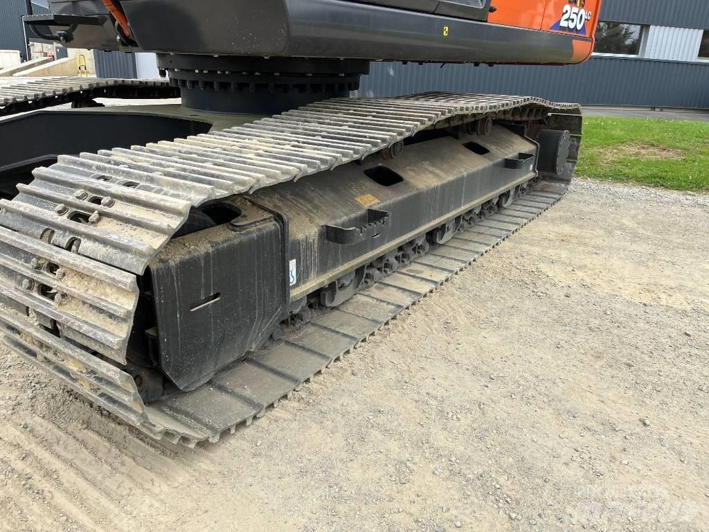 Hitachi ZX250LC-6 Bageri guseničari