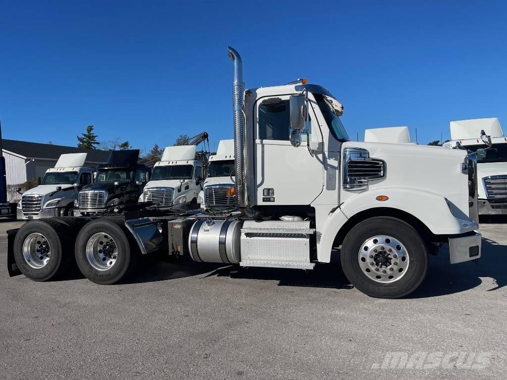 Freightliner 122 SD Tegljači