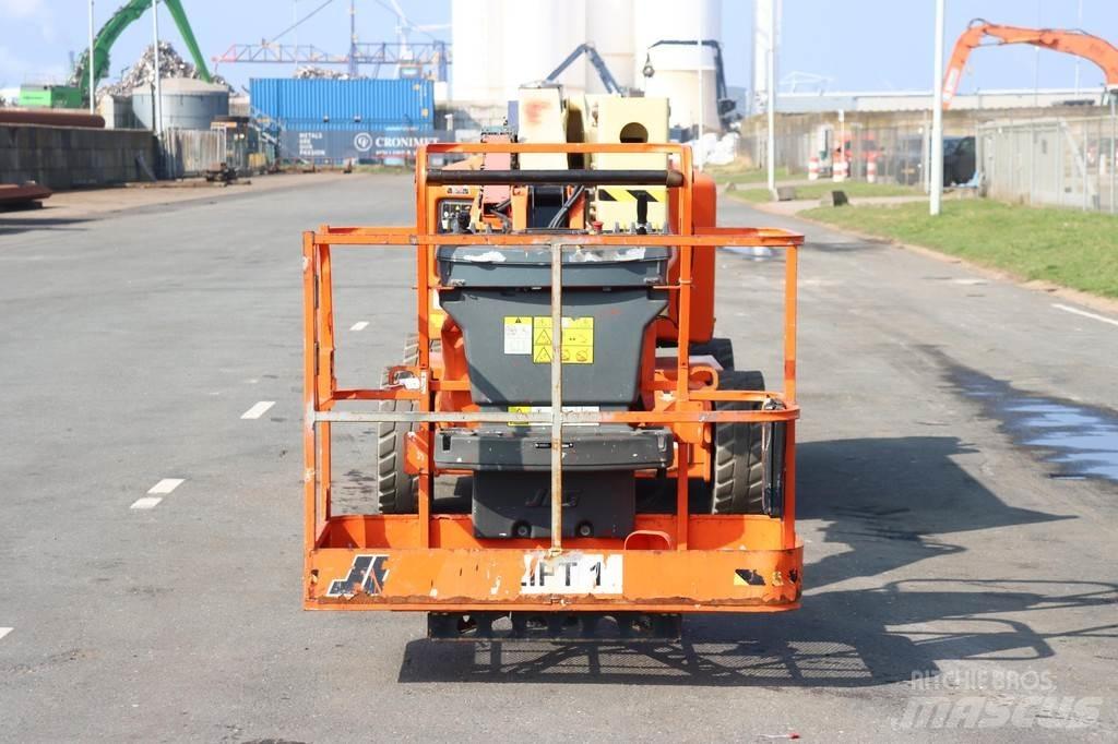 JLG M450AJ Zglobne podizne platforme