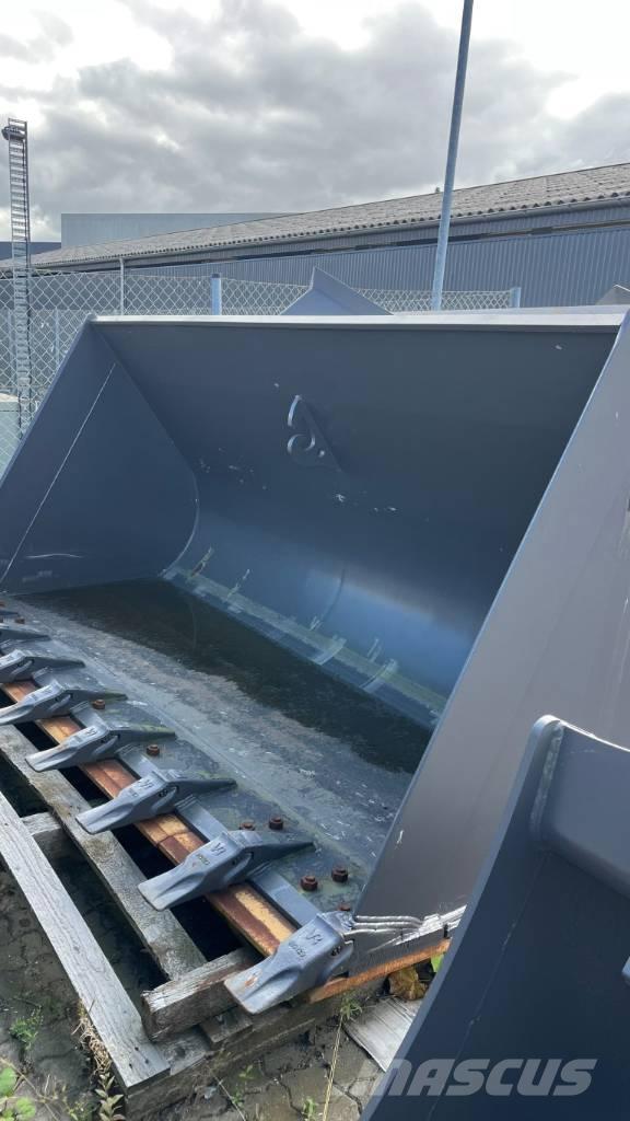  KST Skovl/Bucket Kašike / Korpe