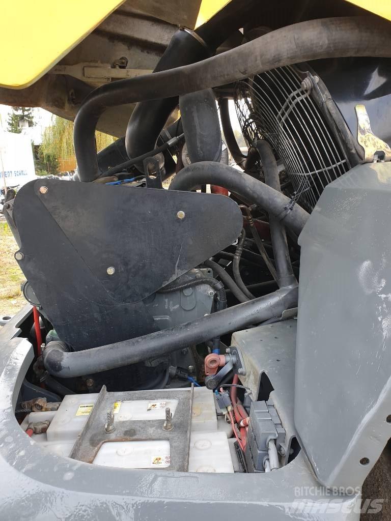 Liebherr L 524 Utovarivači na točkove