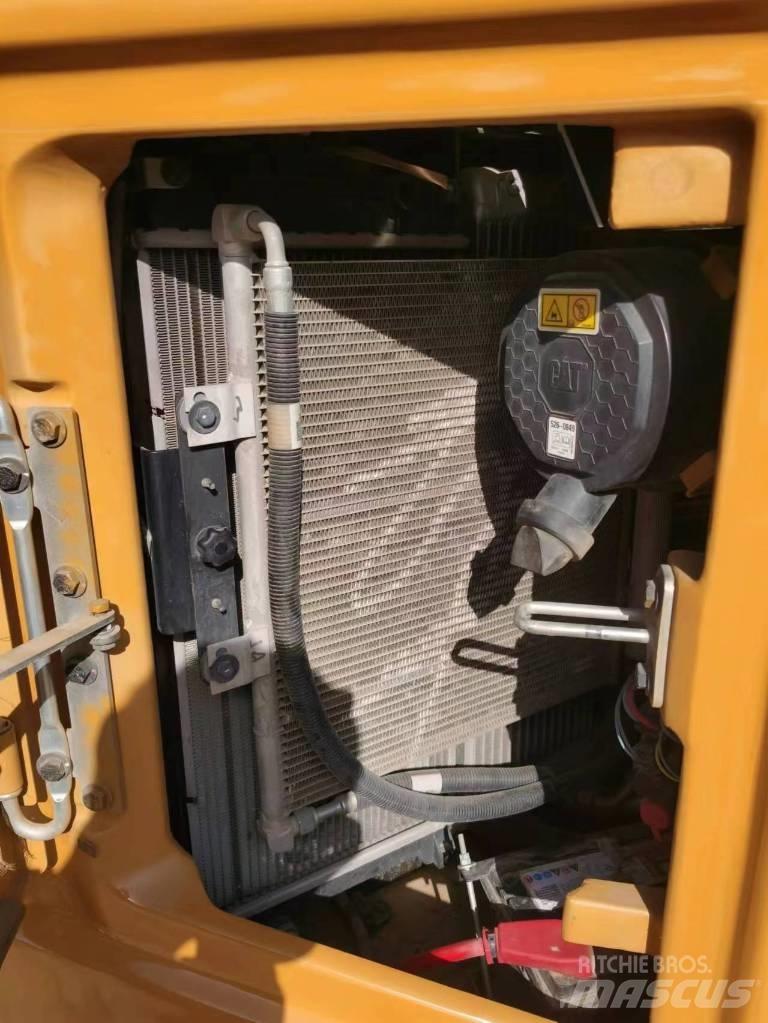 CAT 306 Mini bageri < 7t