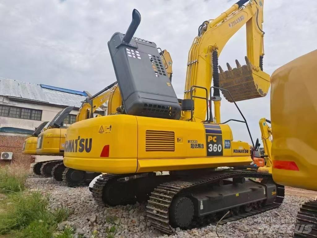 Komatsu 360-8 Bageri guseničari