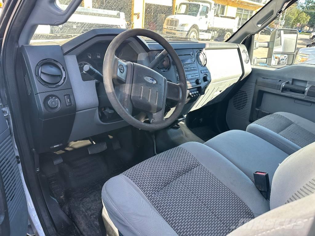 Ford F 550 SD Komunalna vozila za opštu namenu