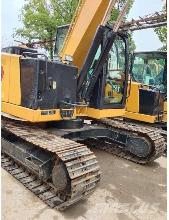CAT 310 Bageri guseničari