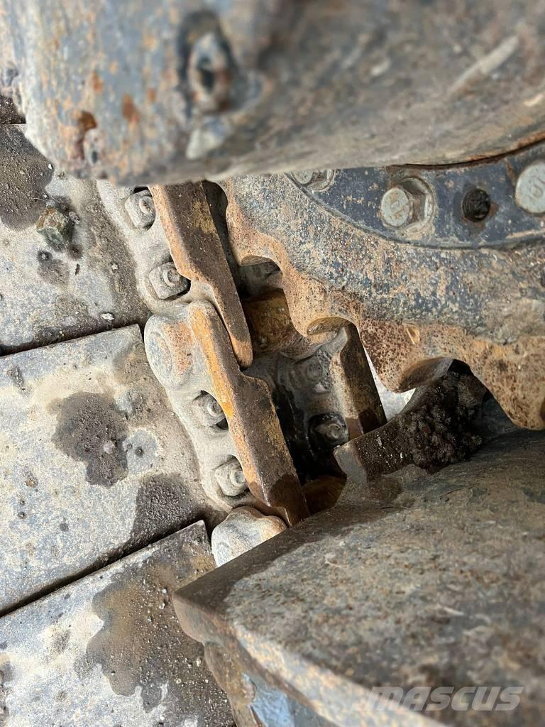 Doosan DX140LCR-7 Bageri guseničari