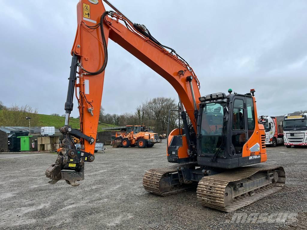 Doosan DX140LCR-7 Bageri guseničari