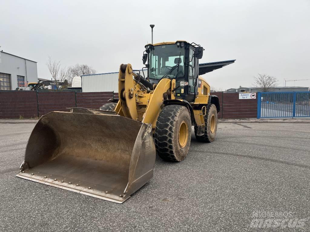 CAT 930M Utovarivači na točkove