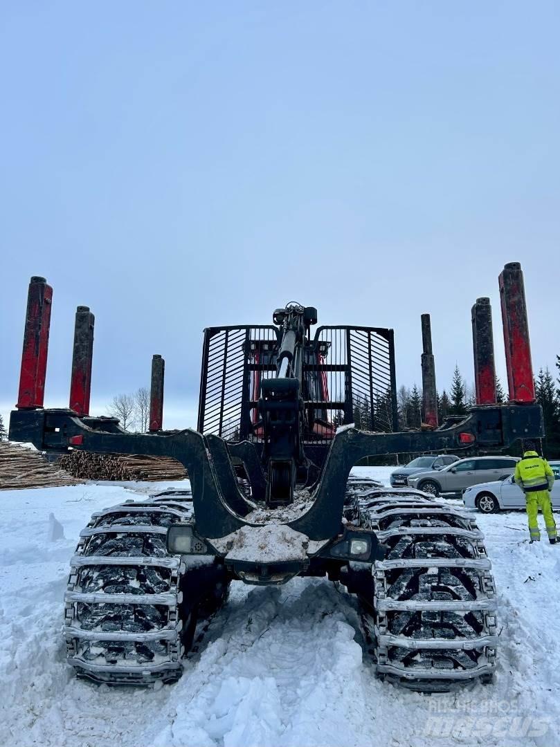 Komatsu 855 Forvarderi