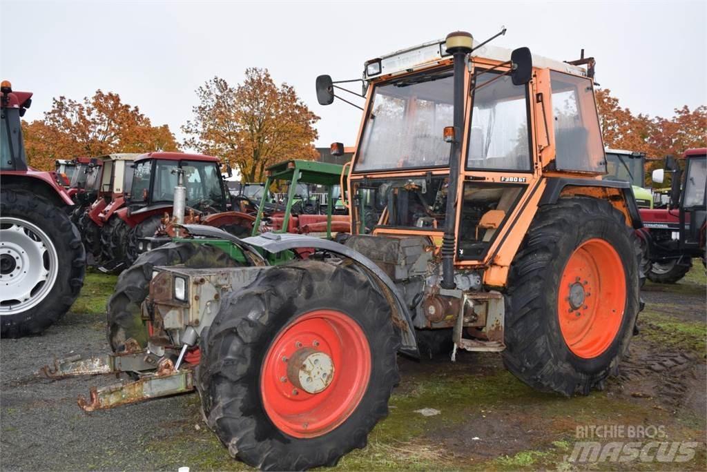 Fendt 380 GTA Traktori