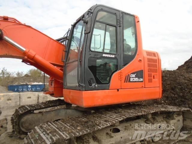 Doosan DX 235 LCR Bageri guseničari