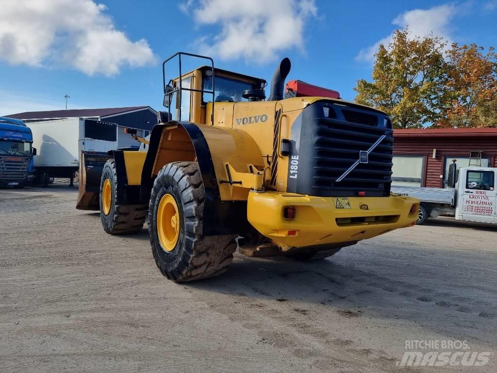 Volvo L 180 E Utovarivači na točkove